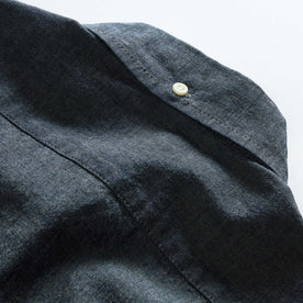 material shot of the back collar on The Jack in Rinsed Indigo Chambray, Wovens by Taylor Stitch