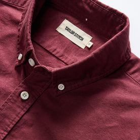 material shot of the collar on The Jack in Burgundy Oxford, Wovens by Taylor Stitch