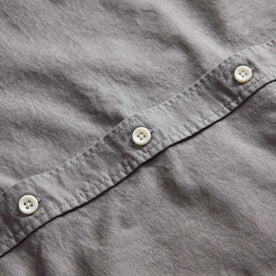 material shot of the butons on The Jack in Smoke Oxford, Wovens by Taylor Stitch