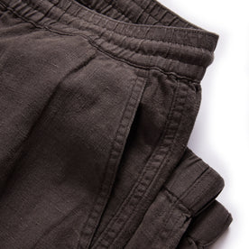 material shot of the pocket on The Apres Pant in Shadow Hemp, Bottoms by Taylor Stitch