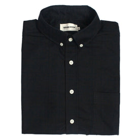 The Jack in Black Everyday Oxford: Featured Image, Wovens by Taylor Stitch