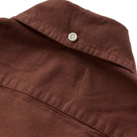 material shot of the back collar on The Jack in Chestnut Oxford, Wovens by Taylor Stitch