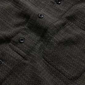 material shot of the buttons on The Short Sleeve Hawthorne in Navy Wave, Wovens by Taylor Stitch