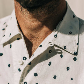 our fit model wearing The Short Sleeve Hawthorne in Brush Dot, Wovens by Taylor Stitch