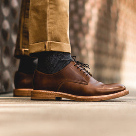 A close up of our fit model in the Oxford Shoes, Footwear by Taylor Stitch